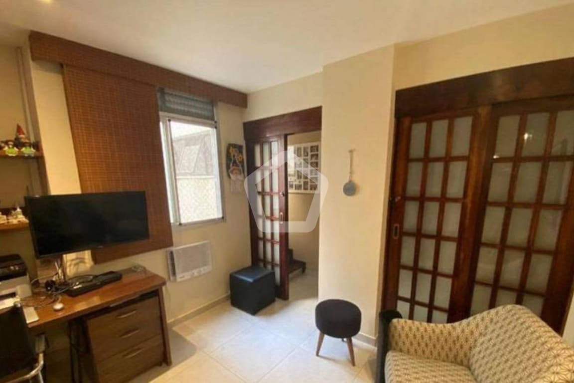 Imagem do imóvel ID-79814 na Avenida Alda Garrido, Barra da Tijuca, Rio de Janeiro - RJ