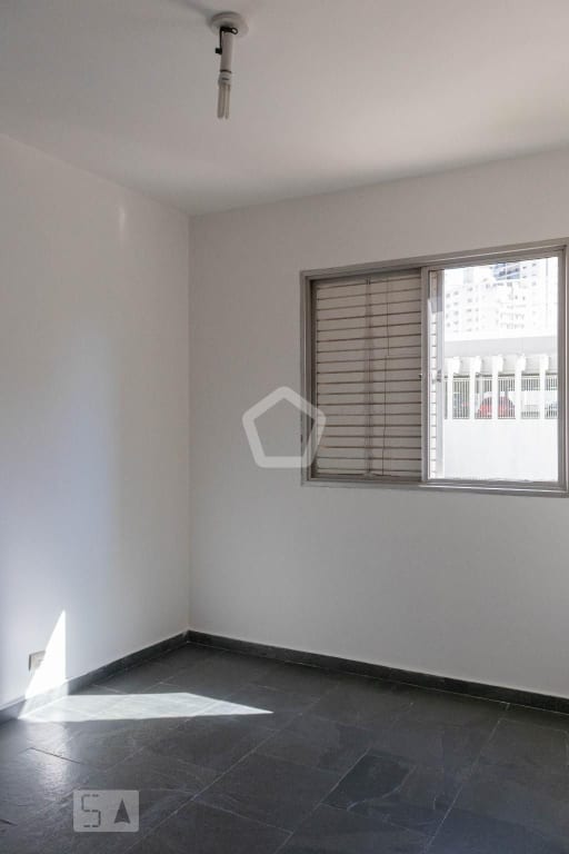 Imagem do imóvel ID-110612 na Avenida Itaboraí, Bosque da Saúde, São Paulo - SP