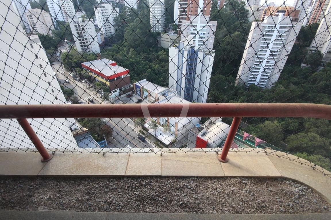 Imagem do imóvel ID-42287 na Rua Deputado João Sussumu Hirata, Panamby, São Paulo - SP