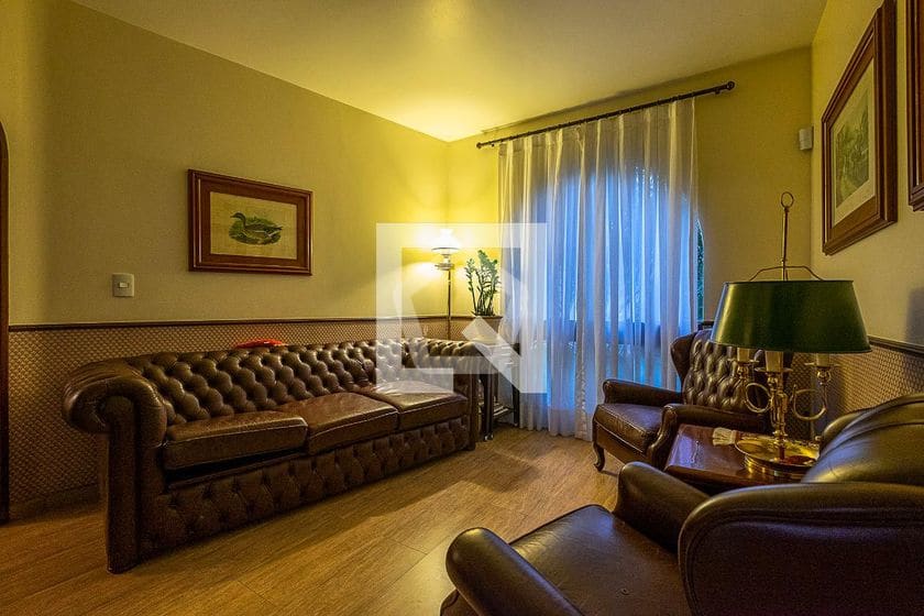 Imagem do imóvel ID-110177 na Rua Cardeal Cagliori, Alto de Pinheiros, São Paulo - SP