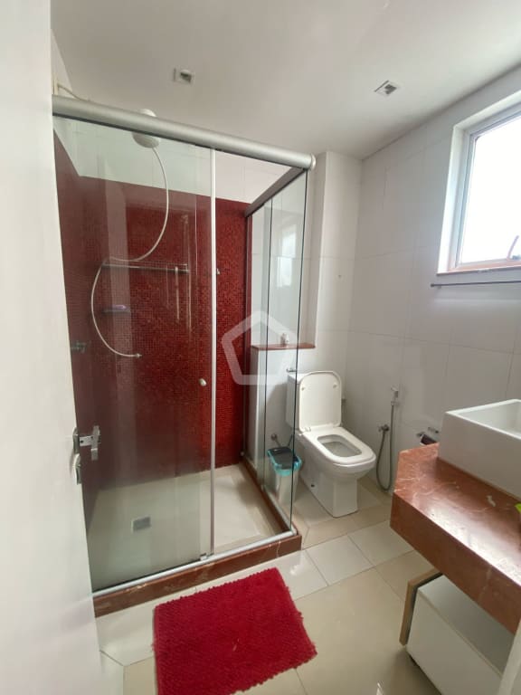 Imagem do imóvel ID-142717 na Avenida Nossa Senhora de Copacabana, Copacabana, Rio de Janeiro - RJ