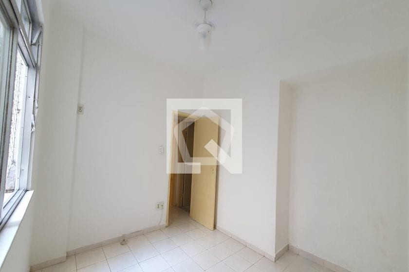 Imagem do imóvel ID-123010 na Rua Doutor Satamini, Tijuca, Rio de Janeiro - RJ