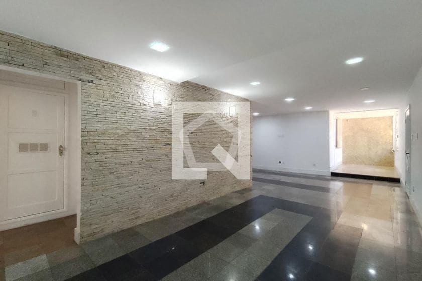 Imagem do imóvel ID-118248 na Rua Altinópolis, Praia da Bandeira, Rio de Janeiro - RJ