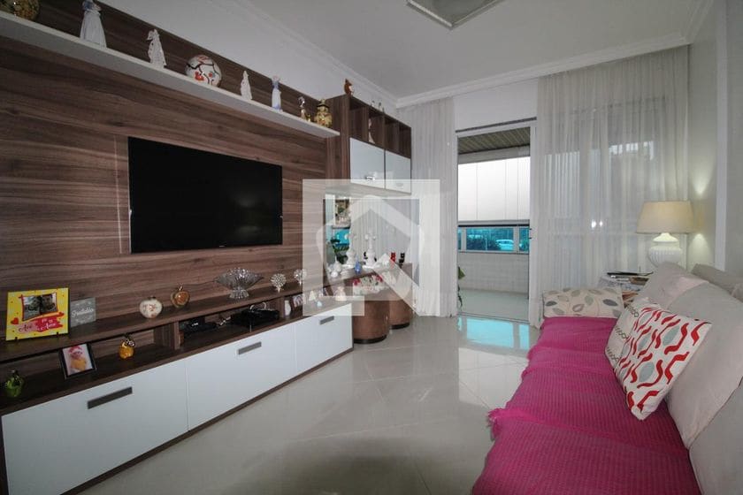 Imagem do imóvel ID-117386 na Rua Francisca Sáles, Freguesia, Rio de Janeiro - RJ