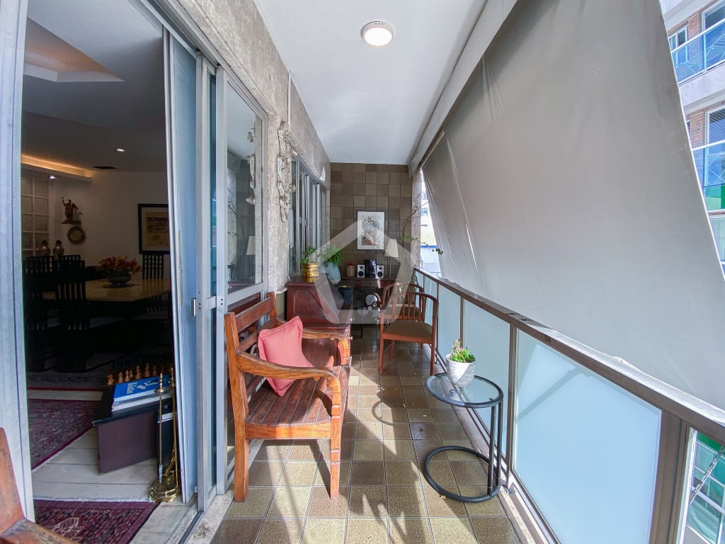 Imagem do imóvel ID-143142 na Rua das Palmeiras, Botafogo, Rio de Janeiro - RJ