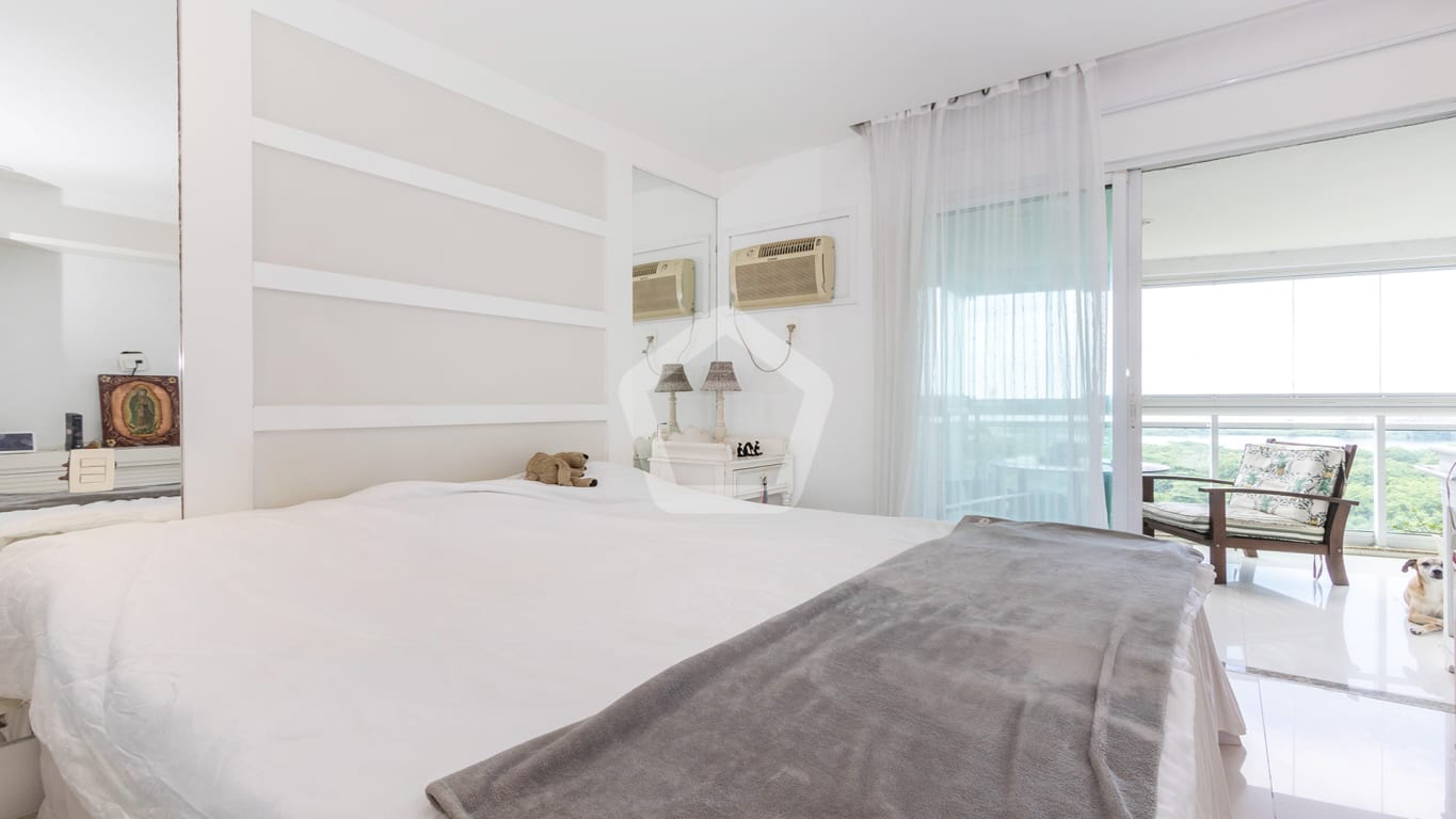 Imagem do imóvel ID-87930 na Avenida Malibu, Barra da Tijuca - Marapendi, Rio de Janeiro - RJ