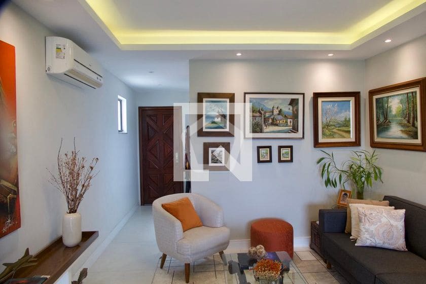 Imagem do imóvel ID-106040 na Avenida Jarbas de Carvalho, Recreio, Rio de Janeiro - RJ