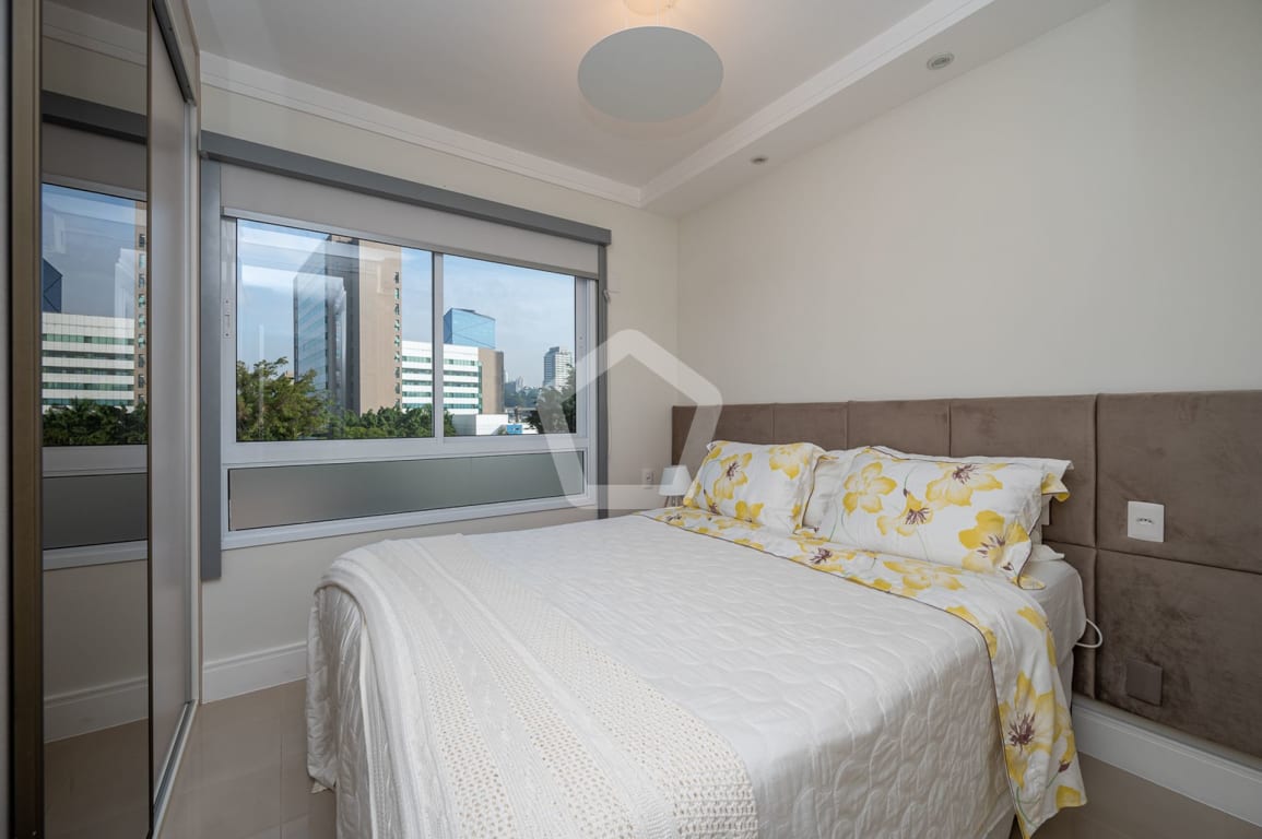 Imagem do imóvel ID-70386 na Rua Professor José Leite e Oiticica, Vila Gertrudes, São Paulo - SP