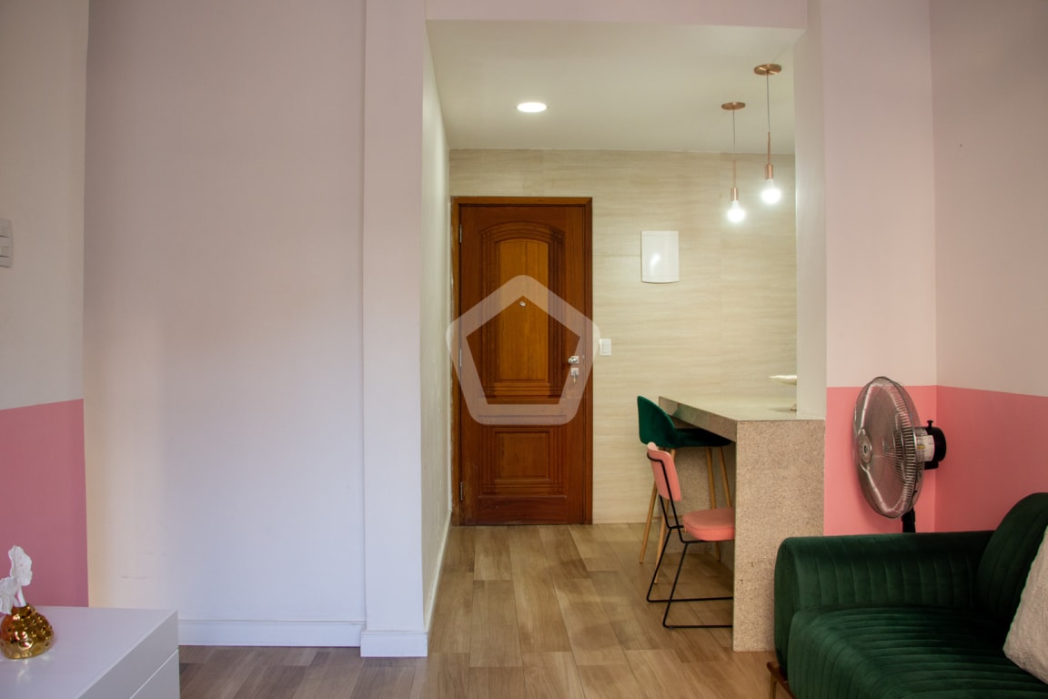 Imagem do imóvel ID-44722 na Rua Sá Ferreira, Copacabana, Rio de Janeiro - RJ