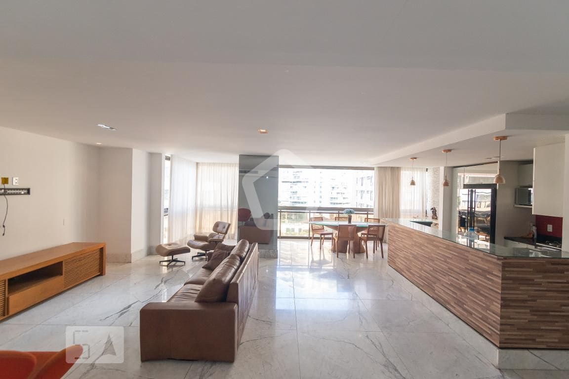 Imagem do imóvel ID-121676 na Avenida Lúcio Costa, Barra da Tijuca - Marapendi, Rio de Janeiro - RJ