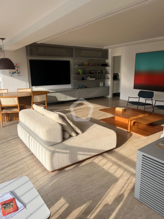 Imagem do imóvel ID-142625 na Avenida Epitácio Pessoa, Ipanema, Rio de Janeiro - RJ