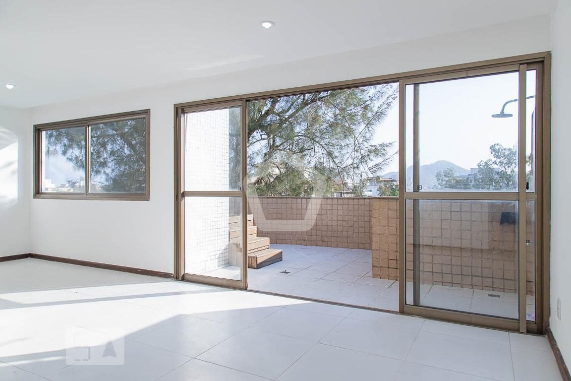 Imagem do imóvel ID-107561 na Rua Jorge Emílio Fontenele, Recreio, Rio de Janeiro - RJ