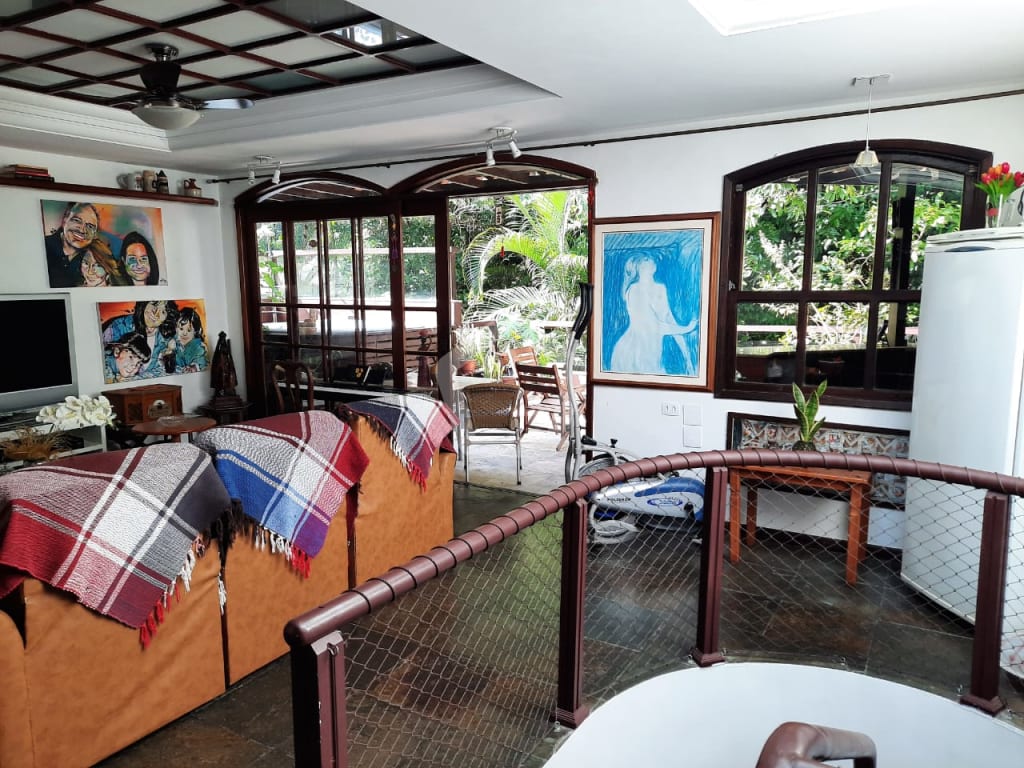 Imagem do imóvel ID-23604 na Rua Sacopã, Lagoa, Rio de Janeiro - RJ