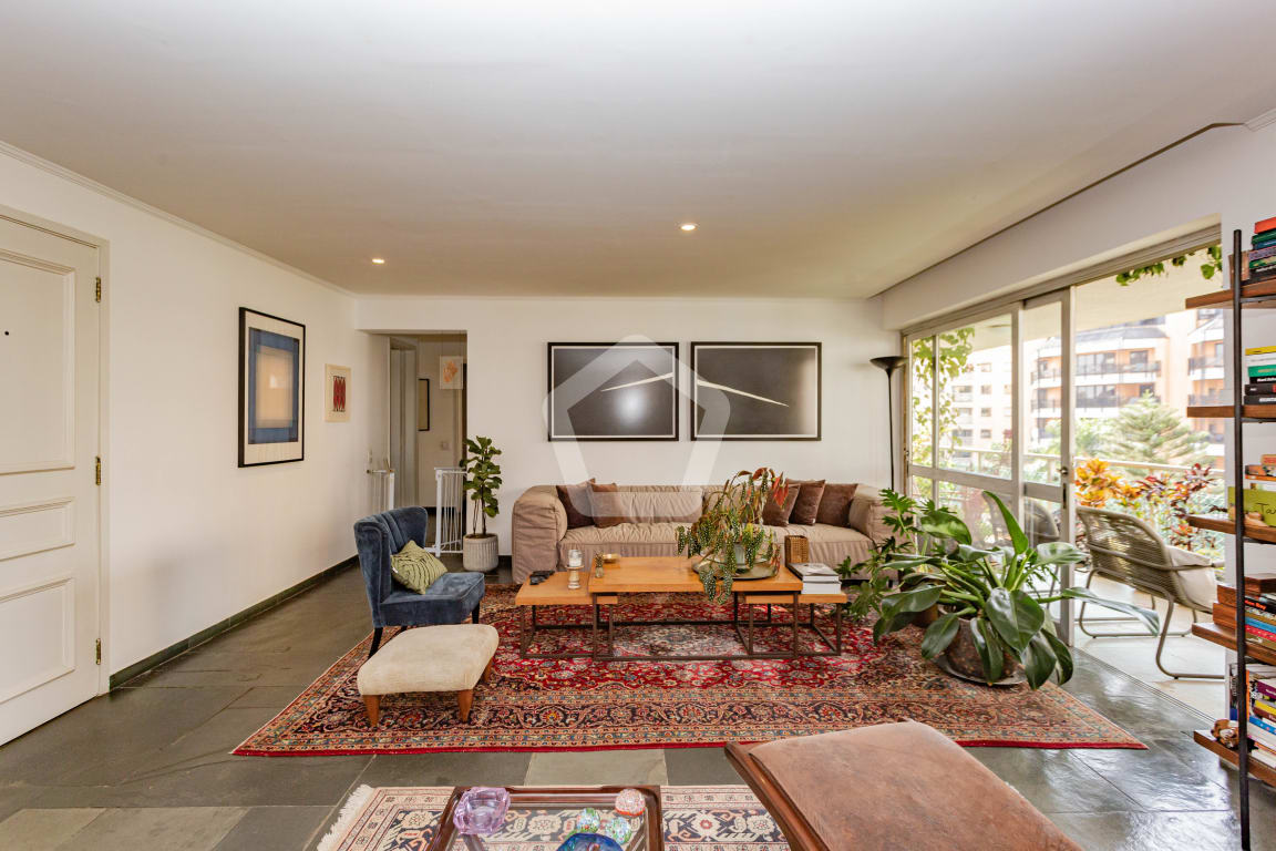 Imagem do imóvel ID-96102 na Rua Frederico Guarinon, Panamby, São Paulo - SP