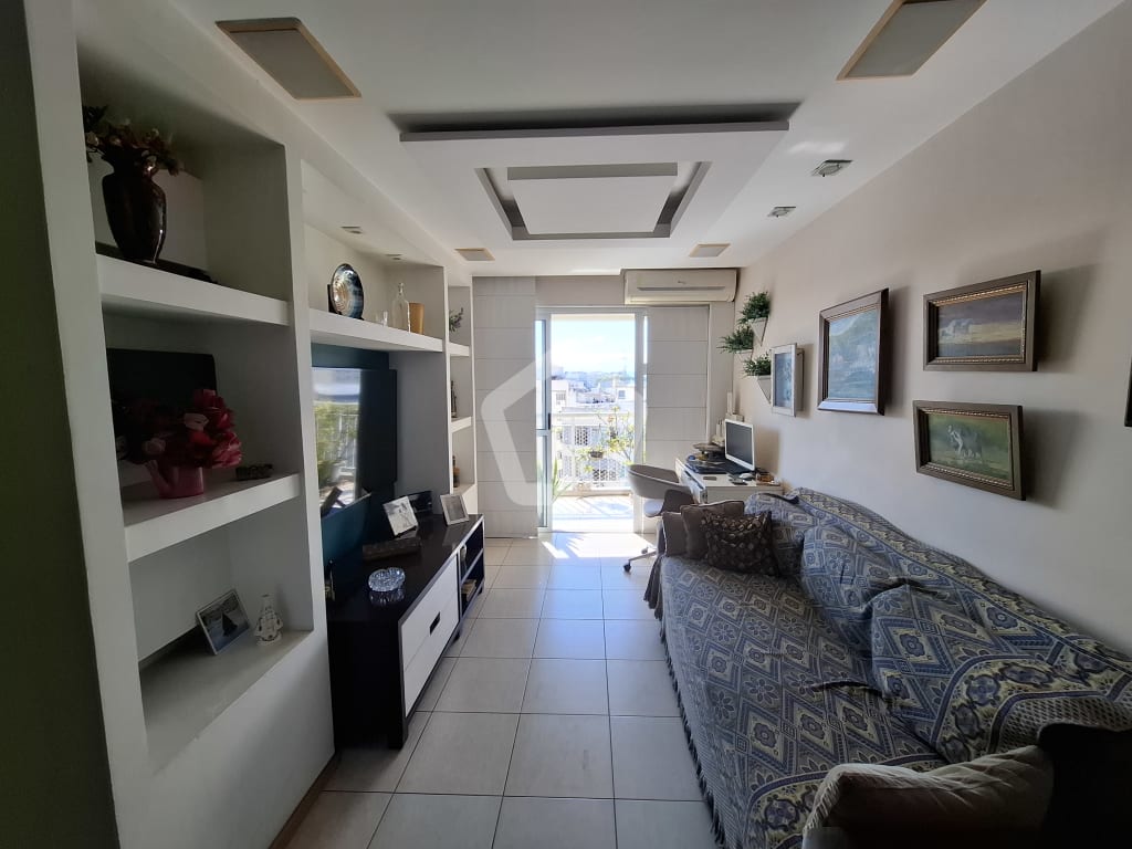 Imagem do imóvel ID-144331 na Rua Bento Lisboa, Catete, Rio de Janeiro - RJ