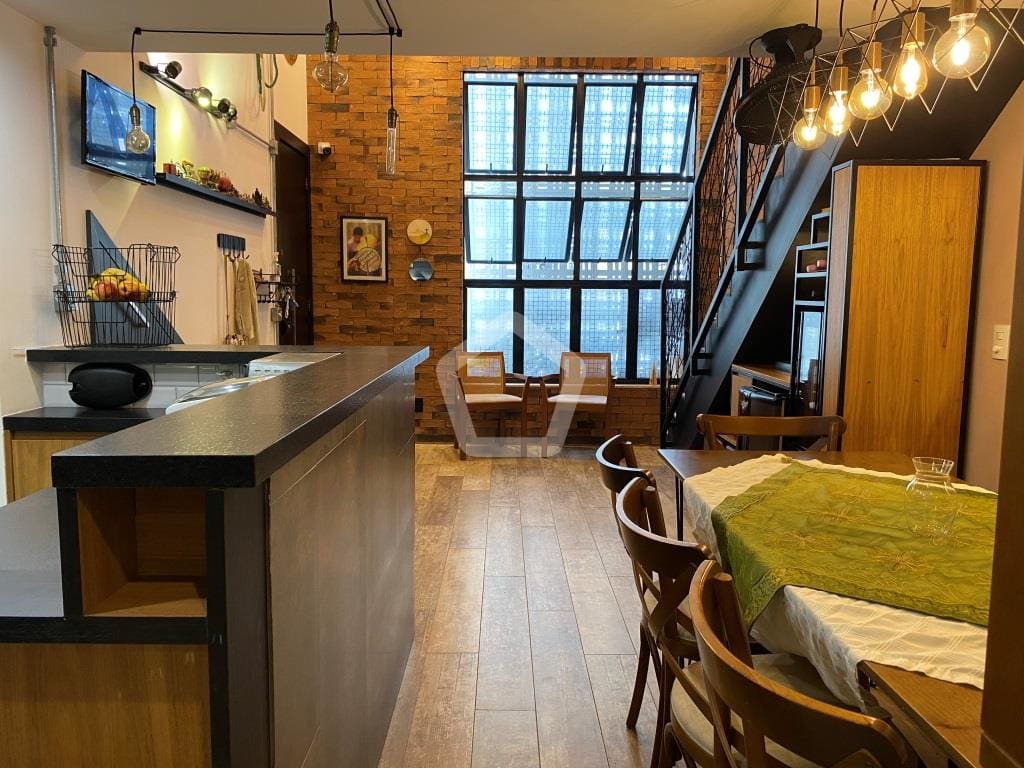 Imagem do imóvel ID-95601 na Rua do Catete, Catete, Rio de Janeiro - RJ