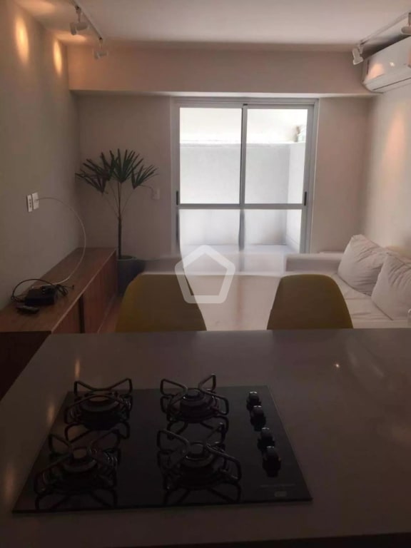 Imagem do imóvel ID-98627 na Avenida Borges de Medeiros, Lagoa, Rio de Janeiro - RJ