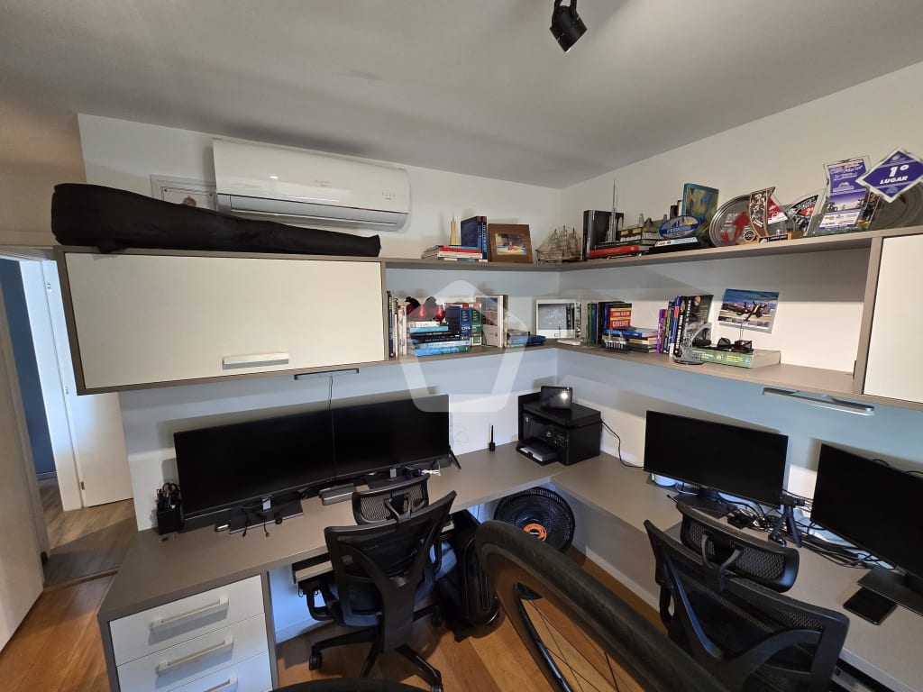 Imagem do imóvel ID-124587 na Rua dos Jacarandás da Península, Barra da Tijuca, Rio de Janeiro - RJ