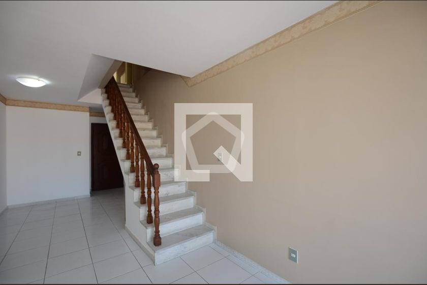 Imagem do imóvel ID-106842 na Rua Paula Barros, Irajá, Rio de Janeiro - RJ