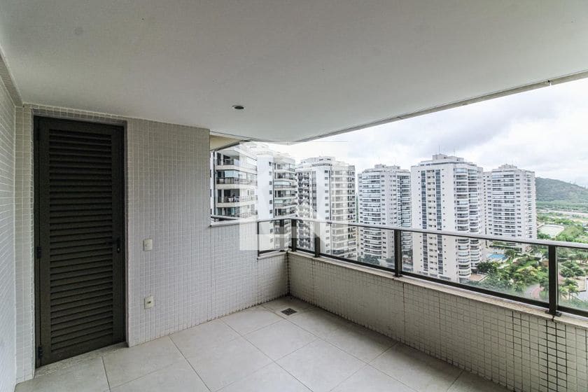 Imagem do imóvel ID-120493 na Rua Escritor Rodrigo Melo Franco, Jacarepaguá, Rio de Janeiro - RJ