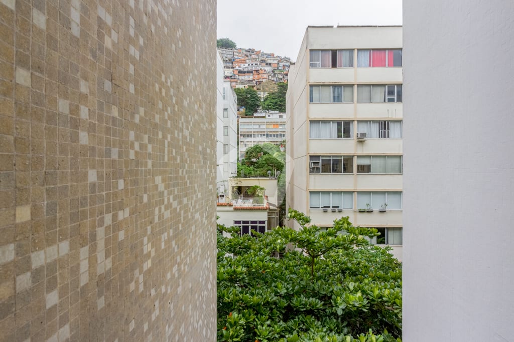 Imagem do imóvel ID-27913 na Rua Sá Ferreira, Copacabana, Rio de Janeiro - RJ