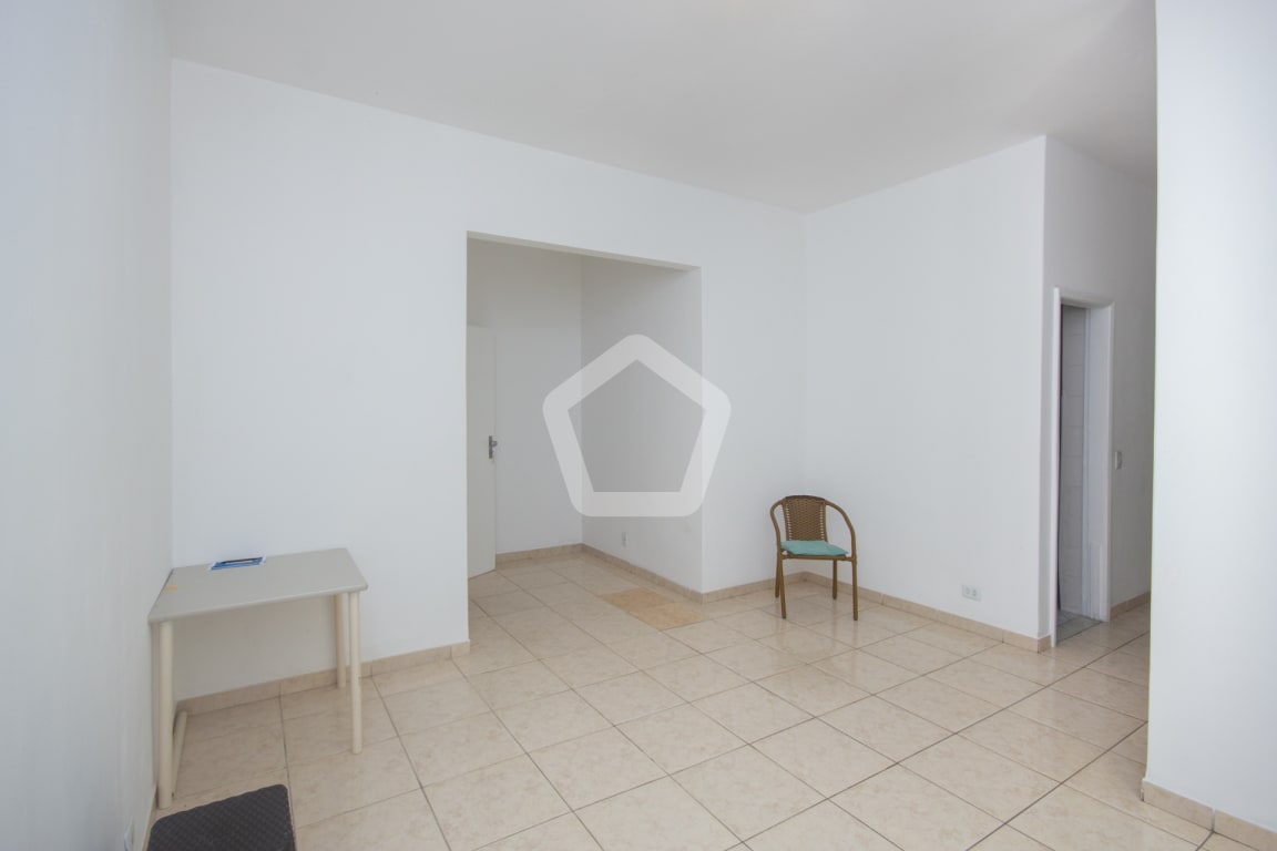 Imagem do imóvel ID-83792 na Rua das Laranjeiras, Laranjeiras, Rio de Janeiro - RJ