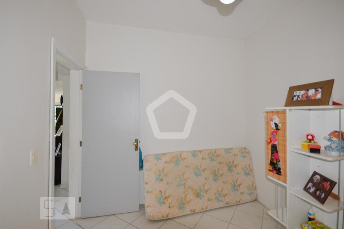 Imagem do imóvel ID-107906 na Rua General Bruce, São Cristóvão, Rio de Janeiro - RJ