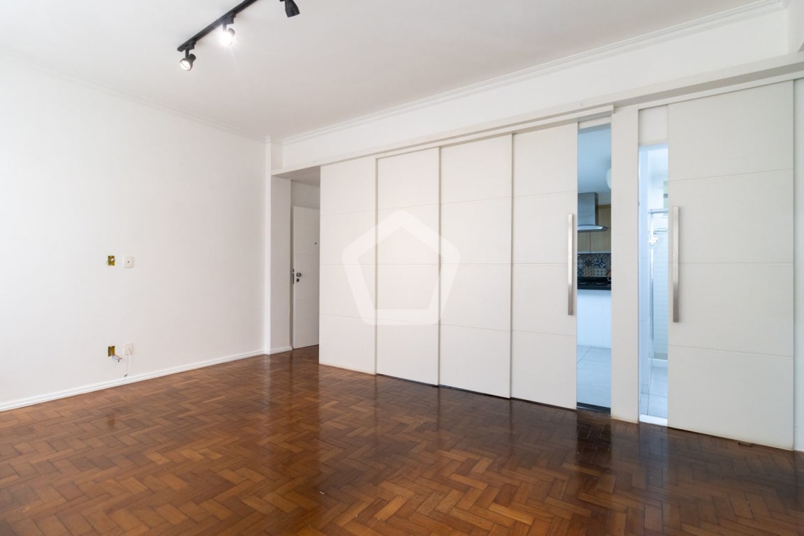 Imagem do imóvel ID-124603 na Avenida Bartolomeu Mitre, Leblon, Rio de Janeiro - RJ