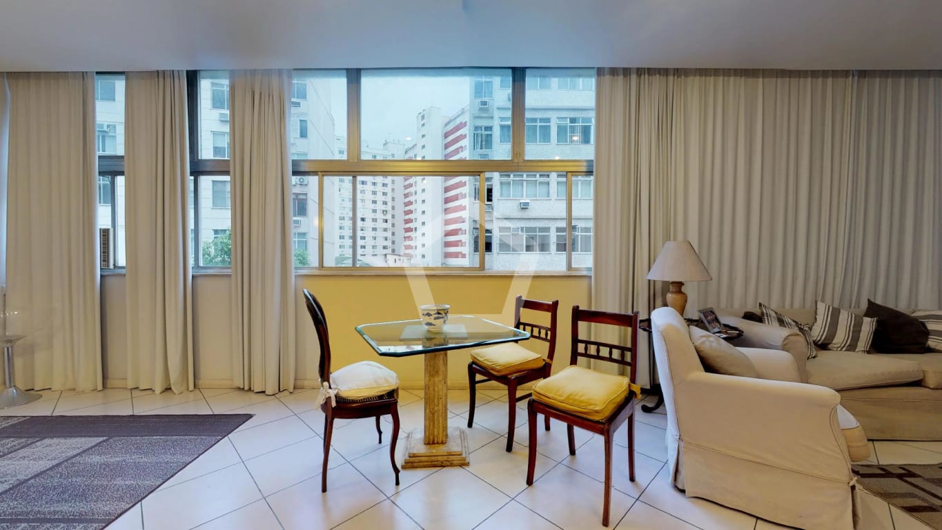 Imagem do imóvel ID-2009 na Rua Tonelero, Copacabana, Rio de Janeiro - RJ