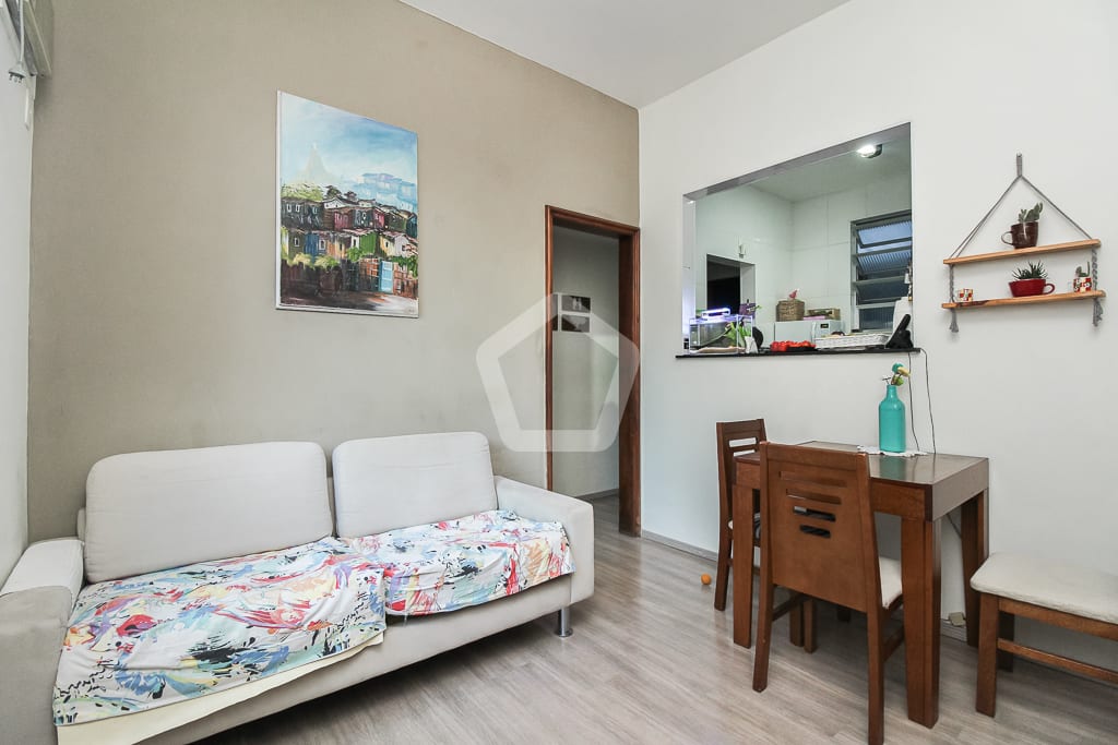 Imagem do imóvel ID-77485 na Travessa Petúnia, Catete, Rio de Janeiro - RJ