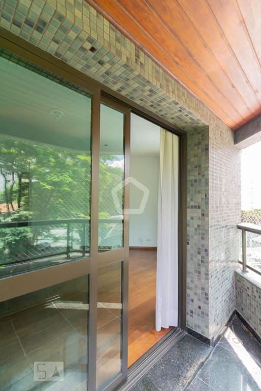 Imagem do imóvel ID-127814 na Alameda dos Guaramomis, Moema, São Paulo - SP