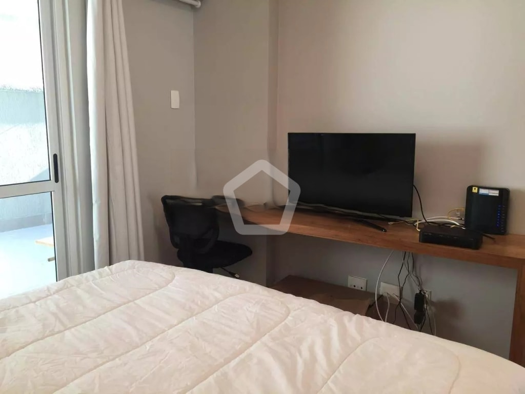 Imagem do imóvel ID-98627 na Avenida Borges de Medeiros, Lagoa, Rio de Janeiro - RJ