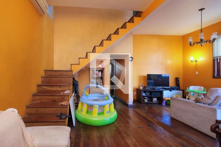 Imagem do imóvel ID-105556 na Rua Botucatu, Grajaú, Rio de Janeiro - RJ