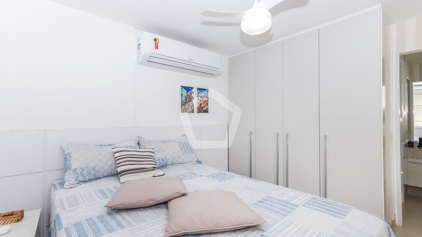 Imagem do imóvel ID-75211 na Estrada dos Bandeirantes, Jacarepaguá, Rio de Janeiro - RJ