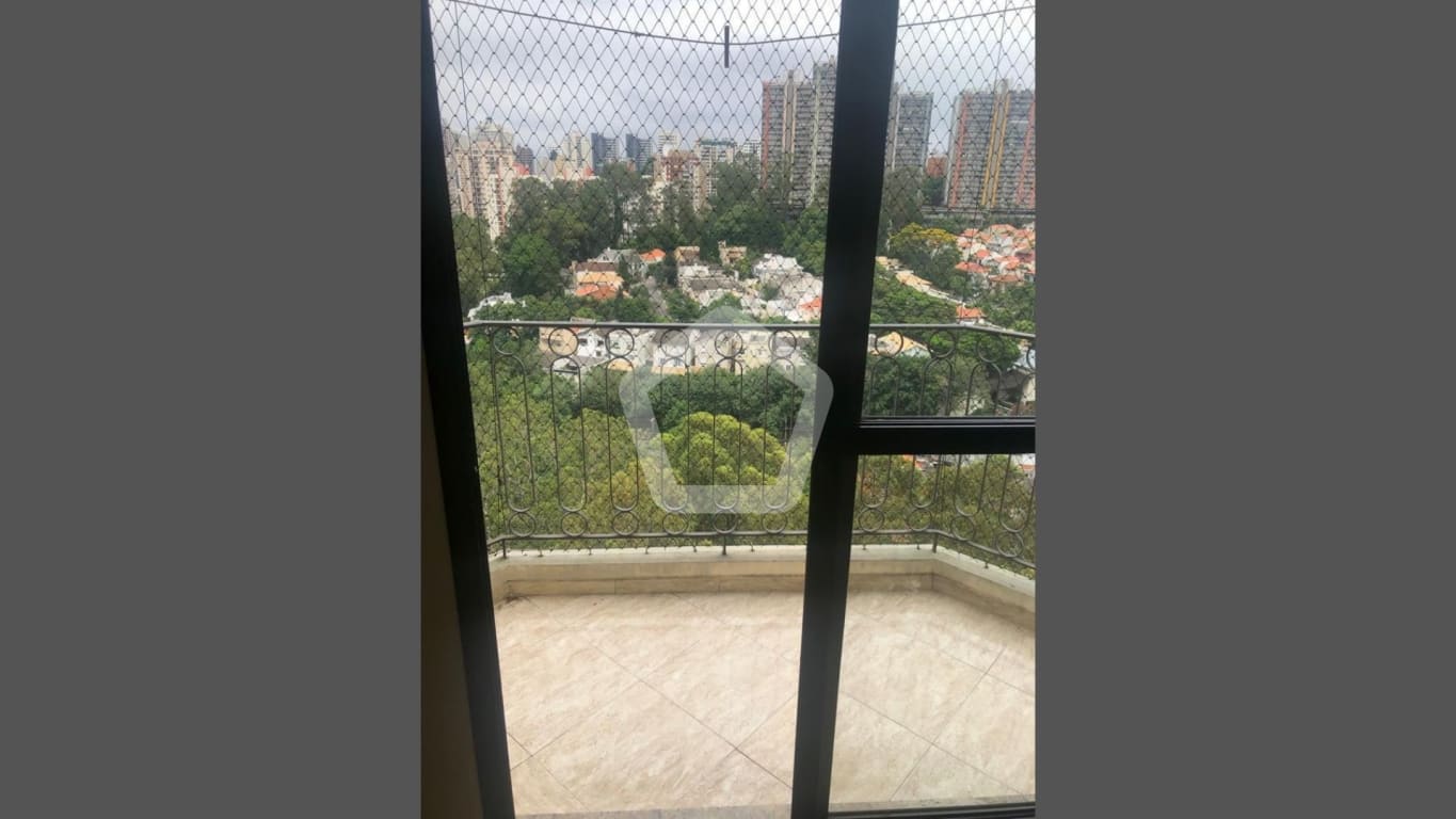 Imagem do imóvel ID-41599 na Rua Coronel Francisco de Oliveira Simões, Panamby, São Paulo - SP