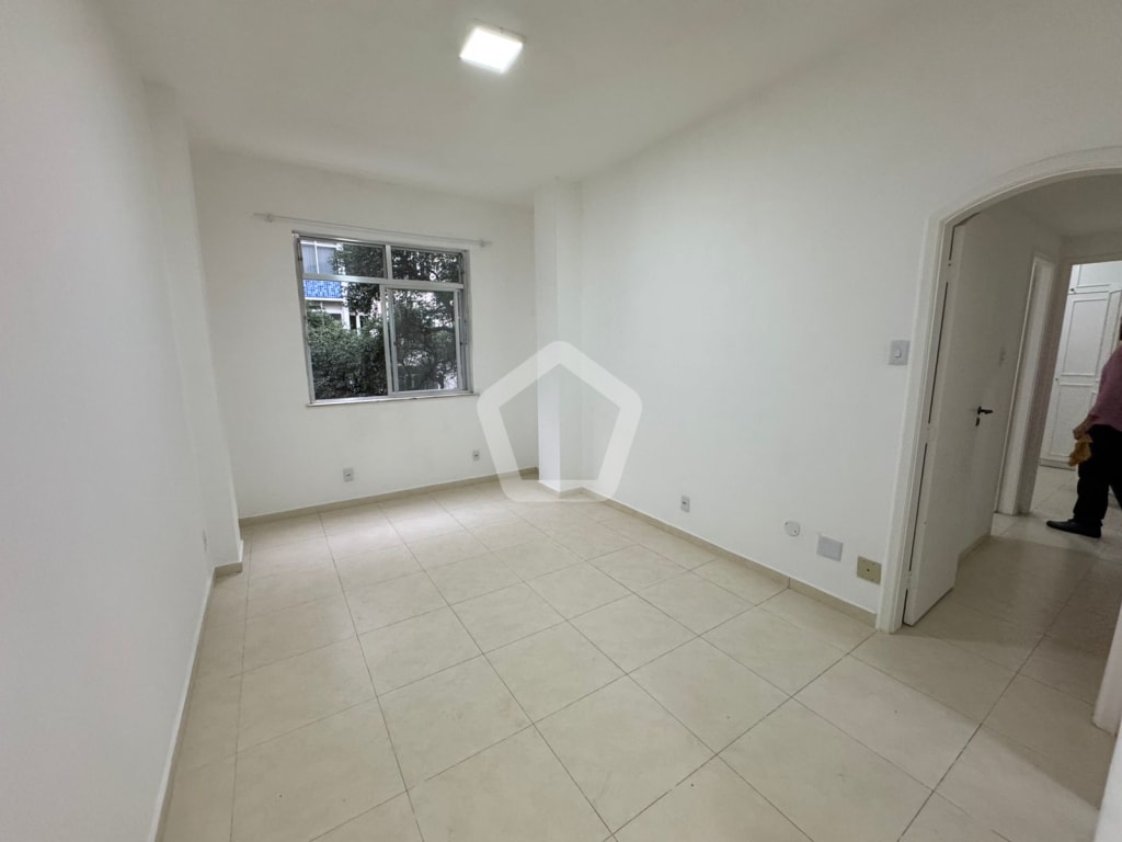 Imagem do imóvel ID-145076 na Rua Constante Ramos, Copacabana, Rio de Janeiro - RJ