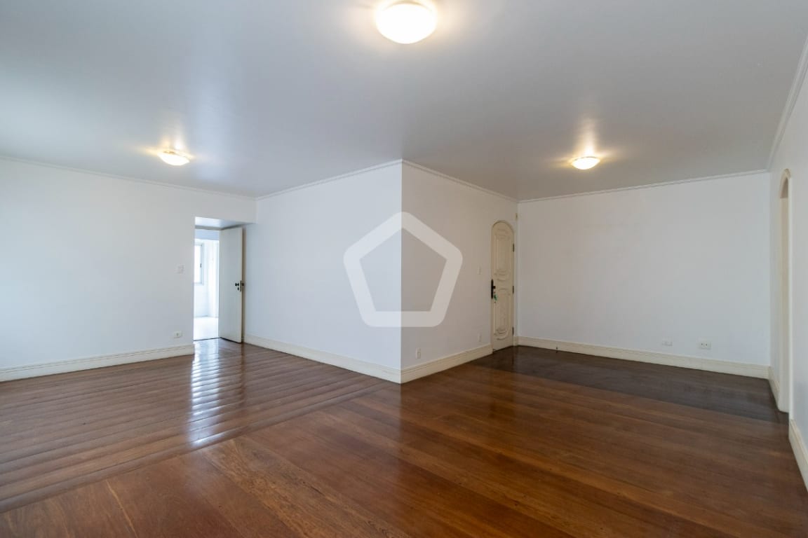 Imagem do imóvel ID-140206 na Rua Jesuíno Arruda, Itaim Bibi, São Paulo - SP