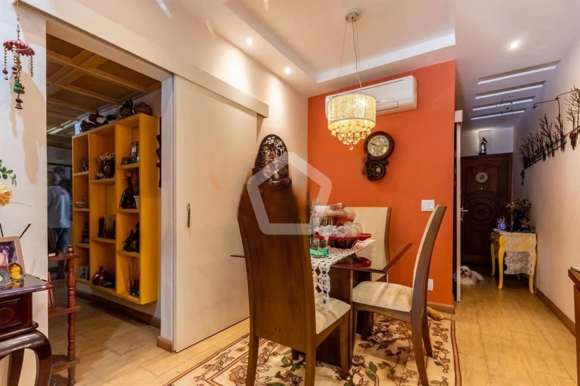 Imagem do imóvel ID-95586 na Rua Pompeu Loureiro, Copacabana, Rio de Janeiro - RJ