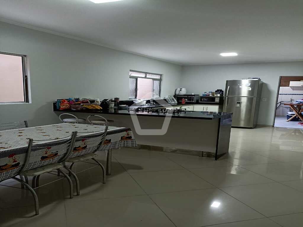 Imagem do imóvel ID-78393 na Rua Antônio José de Pinho, Residencial Ana Maria, São José dos Campos - SP