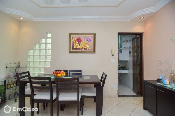 Imóvel na Rua Jaboticabal, Vila Bertioga, São Paulo - SP - ID-30189