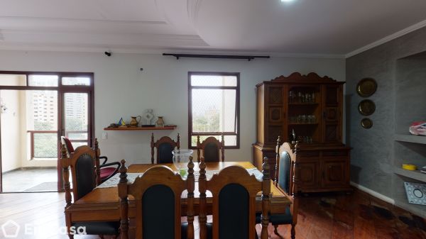 Imóvel na Avenida Heitor Villa Lobos, Vila Ema, São José dos Campos - SP - ID-27547