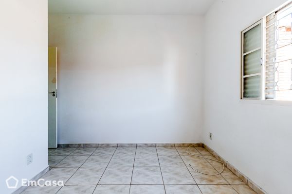 Imóvel na Rua Gabriel de Souza Nogueira, Residencial Bosque dos Ipês, São José dos Campos - SP - ID-41409
