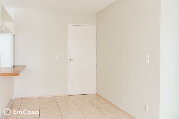 Imóvel na Avenida Jorge Zarur, Vila Ema, São José dos Campos - SP - ID-28763