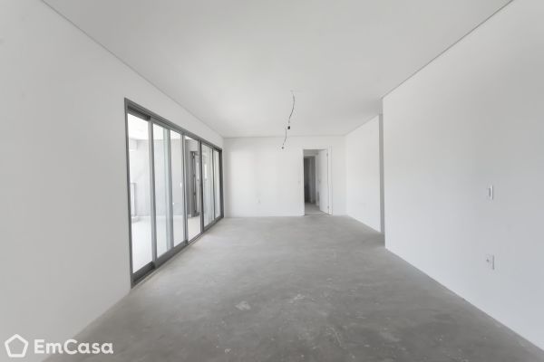 Imóvel na Avenida Nossa Senhora de Fátima, Taquaral, Campinas - SP - ID-56262