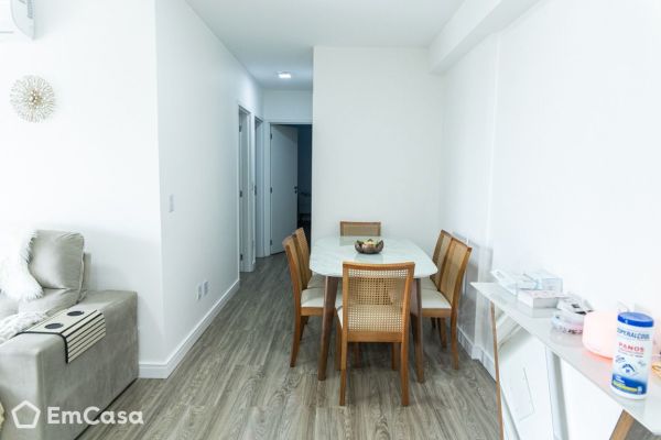 Imóvel na Praça Francisco Píres, Santa Maria, São Caetano do Sul - SP - ID-38851