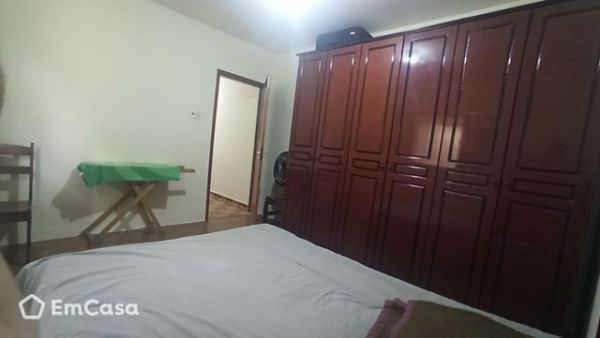 Imóvel na Rua Cidade de Lageado, Palmeiras de São José, São José dos Campos - SP - ID-32894