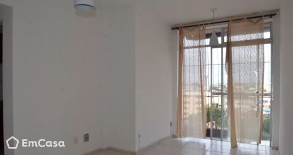 Imóvel na Rua Vinte e Quatro de Maio, Engenho Novo, Rio de Janeiro - RJ - ID-32831