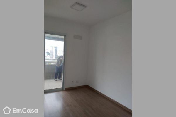 Imóvel na Rua Adalberto Kemeny, Parque Industrial Tomas Edson, São Paulo - SP - ID-26002