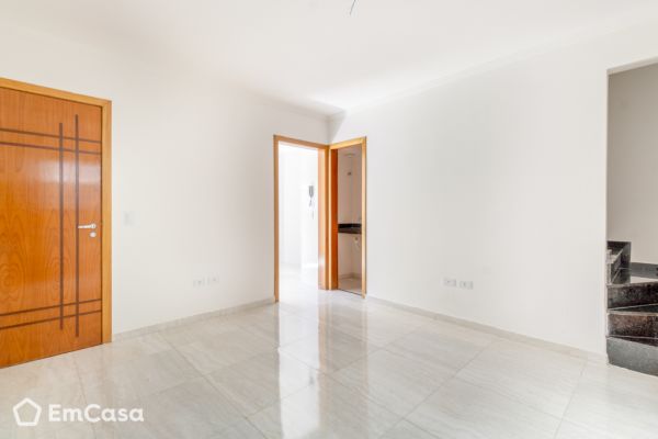 Imóvel na Rua Arujá, Vila Curuça, Santo André - SP - ID-49726