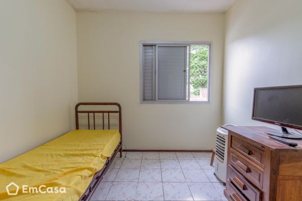 Imóvel na Rua do Serimbura, Vila Ema, São José dos Campos - SP - ID-32458